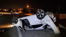 Motorista morre e mulher fica ferida após acidente grave em rodovia no litoral de SP - Imagem: reprodução Twitter