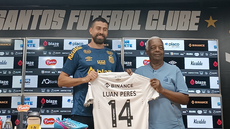 Luan foi apresentado pelo ex-jogador e ídolo do Santos, Antônio Lima dos Santos, 'Lima' - Imagem: Jelson Henrique/Rádio CBN Santos