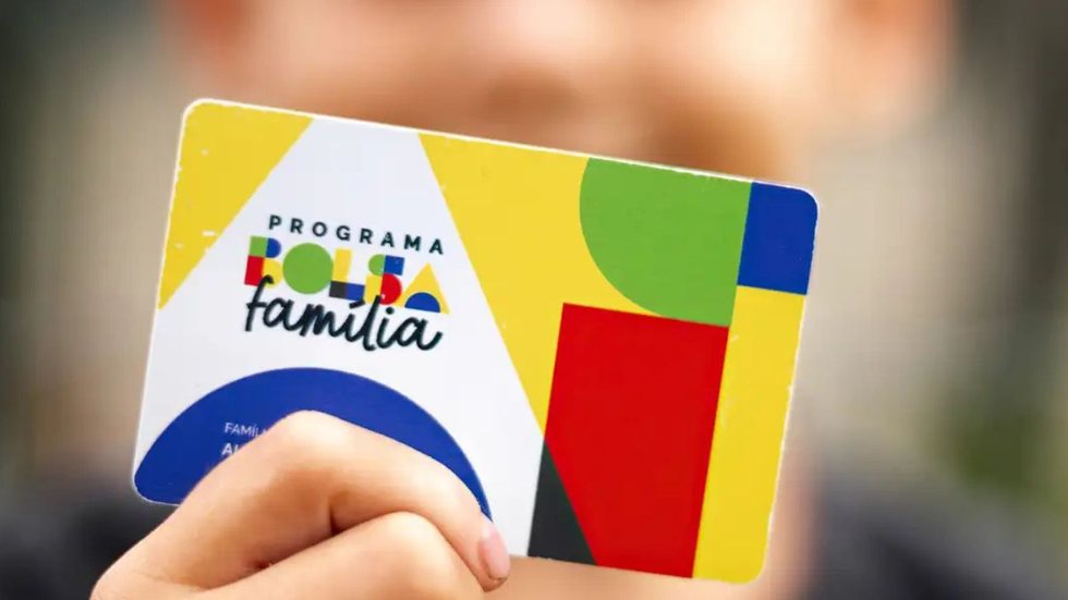 Cartão do Programa Bolsa Família - Imagem: Reprodução/ Lyon Santos/ MDS/ Agência Brasil