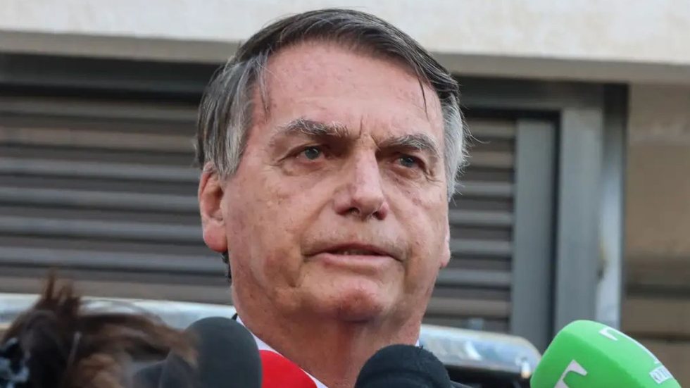 Ex-presidente Jair Bolsonaro foi indiciado na quinta-feira (21) junto com 36 aliados no inquérito que investiga uma suposta tentativa de golpe - Imagem: Reprodução/Valter Campanato/Agência Brasil