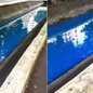 Moradores registraram a água do Canal 4, em Santos, com coloração azul fluorescente; equipes da Prefeitura não encontraram vestígios da alteração no dia seguinte. - Imagem: Reprodução / g1 Santos