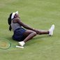 Mboko escorregou na grama na véspera e oficializou o corte horas antes das quartas de final - Foto: Paul Harding / Getty Images