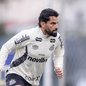 O volante venezuelano anunciou sua saída do clube após não ser prioridade nos planos do técnico Cuca - Foto: Raul Baretta/ Santos FC
