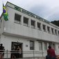 A vítima recebeu atendimento médico e permanece internada em estado crítico após o ataque no bairro Morrinhos - Imagem: Divulgação / PMG