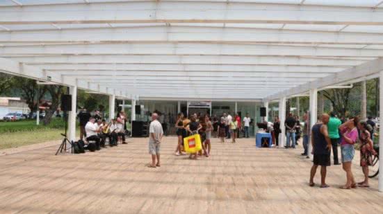 Um novo espaço cultural localizado na Praça Carlos Gomes, no bairro Solemar - Imagem: Gabriel Neves/Prefeitura de Praia Grande