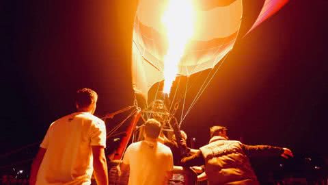 Os balões serão inflados na Praça Horácio Lafer - Imagem: Prefeitura de Guarujá