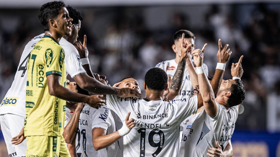 Luan Peres marcou seu primeiro gol pelo Santos - Imagem: Raul Baretta/ Santos FC