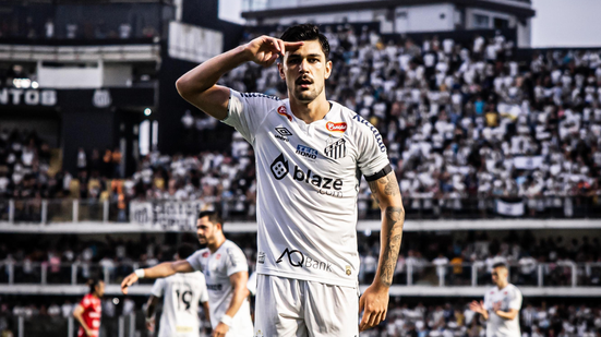 João Basso foi o autor do primeiro gol do Peixe na tarde deste sábado (2) - Imagem: Raul Baretta/ Santos FC