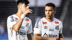 Sandry foi titular pela última vez do Santos no empate contra o Amazonas, em 24 de agosto - Imagem: Raul Baretta/ Santos FC