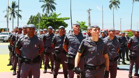 Serão 500 agentes de segurança, contando com a atuação de 436 policiais militares - Imagem: Prefeitura de Guarujá