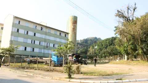 A escola será construída em terreno no bairro Caneleira, na Zona Noroeste - Imagem: Prefeitura de Santos