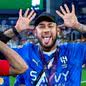 Neymar começará o jogo contra o AI-Ain no banco de reservas - Imagem: Twitter/ @LucaVaran
