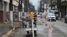 Obras do VLT interditam centro de Santos - Imagem: Reprodução/Prefeitura de Santos