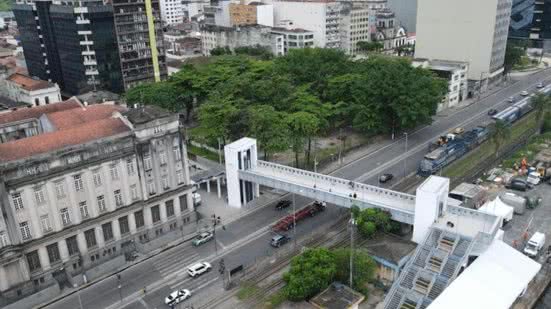 A obra visa aliviar o transtorno diário enfrentado por centenas de trabalhadores de Santos e Guarujá - Imagem: Reprodução/Douglas Fernandes/PMS