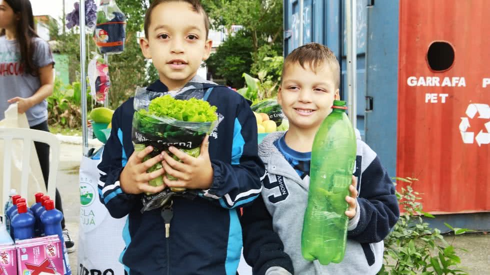 Haverá frutas, legumes e verduras fresquinhas para os participantes - Imagem: Prefeitura de Guarujá