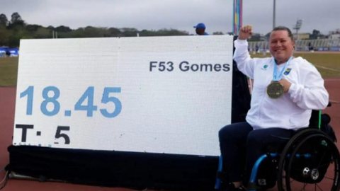 Santista Beth Gomes bate recorde mundial na reta final rumo a Paris - Imagem: Reprodução/Prefeitura de Santos
