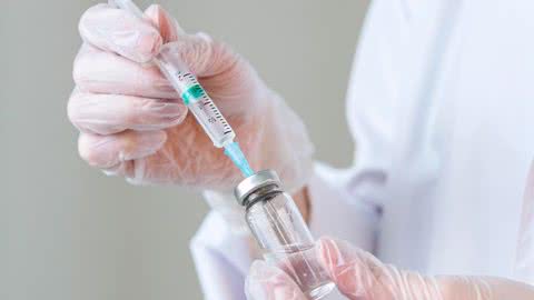 Vacinação contra gripe no Litoral de SP: cobertura baixa preocupa especialistas - Imagem: Reprodução/Freepik