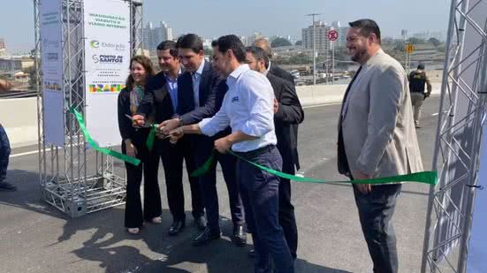 Viaduto e viário interno com acesso a terminais de celulose é inaugurado em Santos - Imagem: Reprodução/ g1