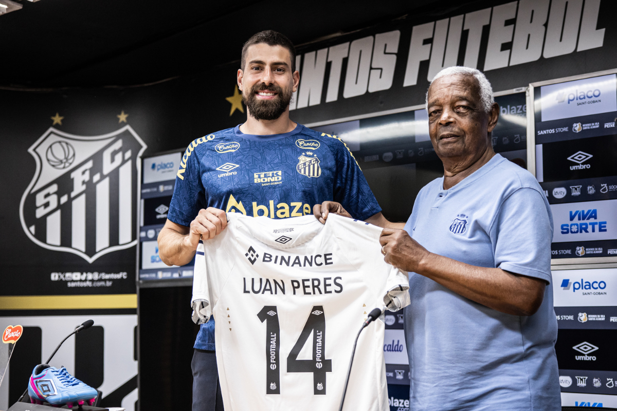 Luan Peres disputou 90 jogos pelo Santos entre 2019 e 2021 - Imagem: Raul Baretta/ Santos FC