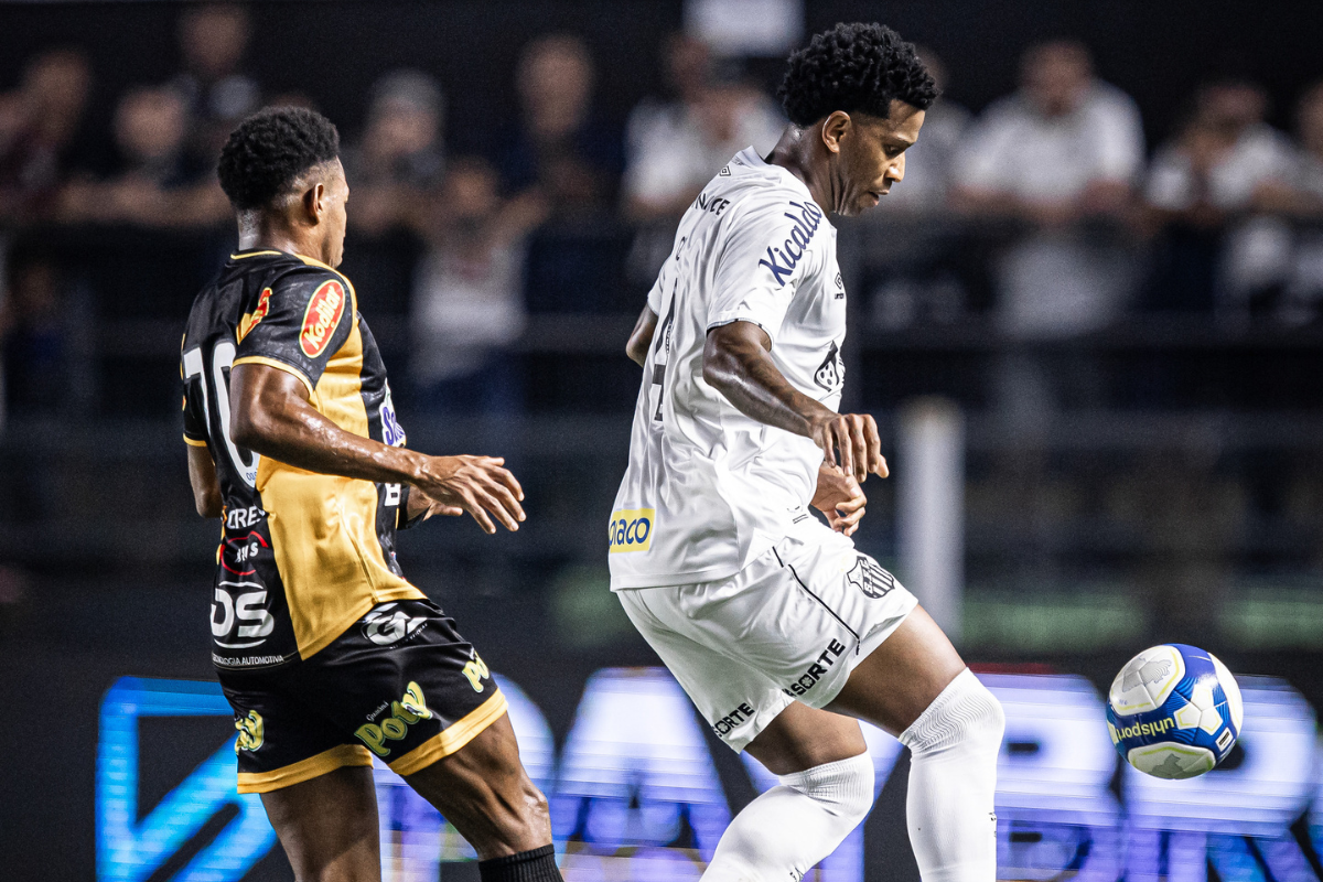 Santos e Novorizontino empataram em 1 a 1, na última segunda-feira (23) - Imagem: Raul Baretta/ Santos FC